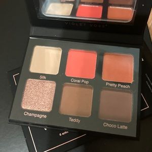 Violet Voss Coral Pop Palette